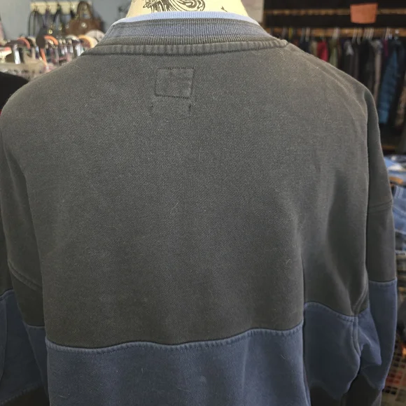 Levi's Men's Two-Tone Sweat Shirt Black and Blue - Picture 7 of 10